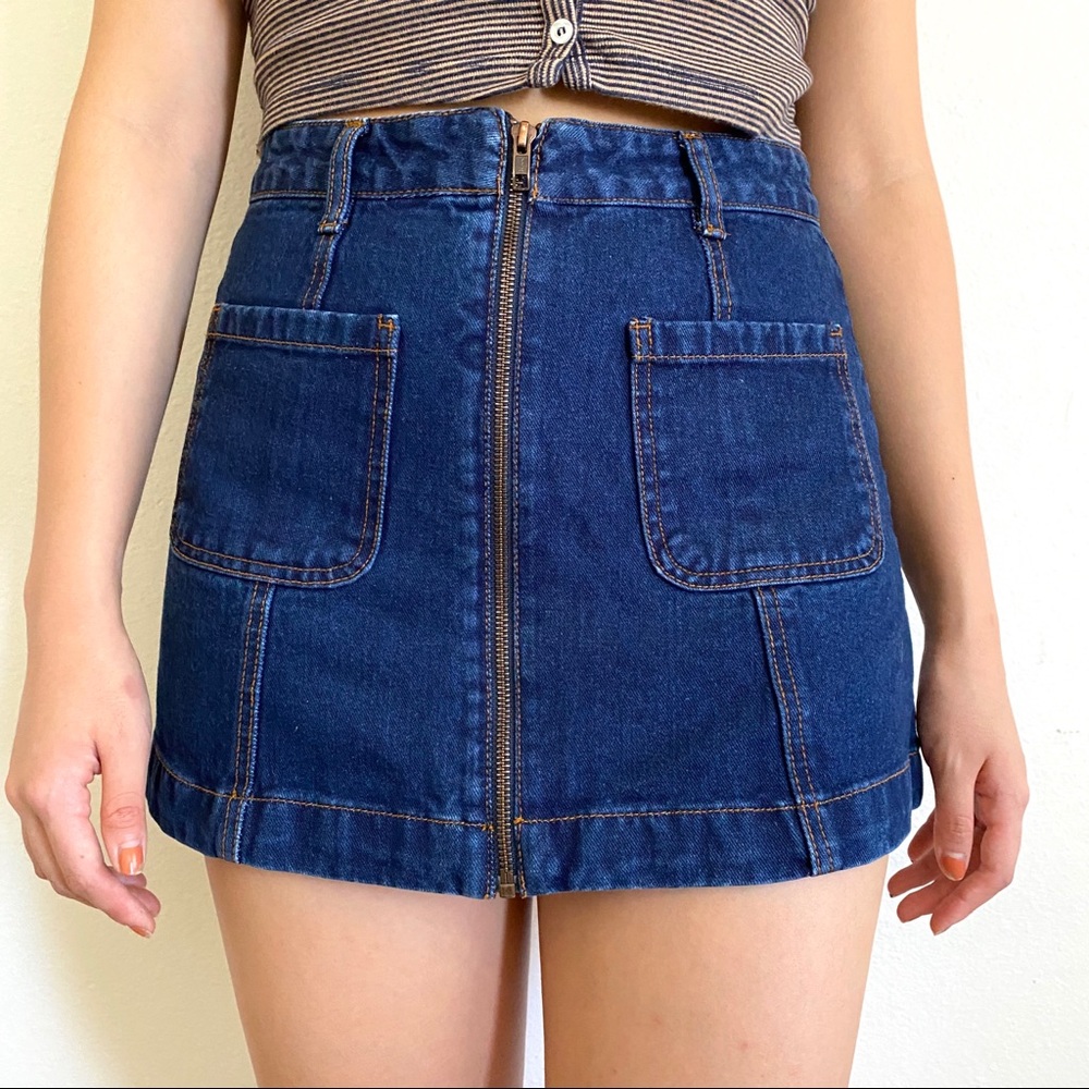 forever 21 denim skirt with zipper and pockets